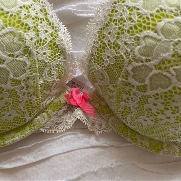 Victorias Secret Dream Angels push up - Picture 2 of 4